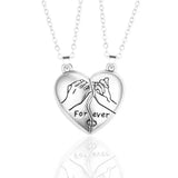 Love Magnetic Attraction Couple Necklace for Women Pair of Pull Hook Heart-shaped Promise Necklace Valentine's Day Gift Jewelry