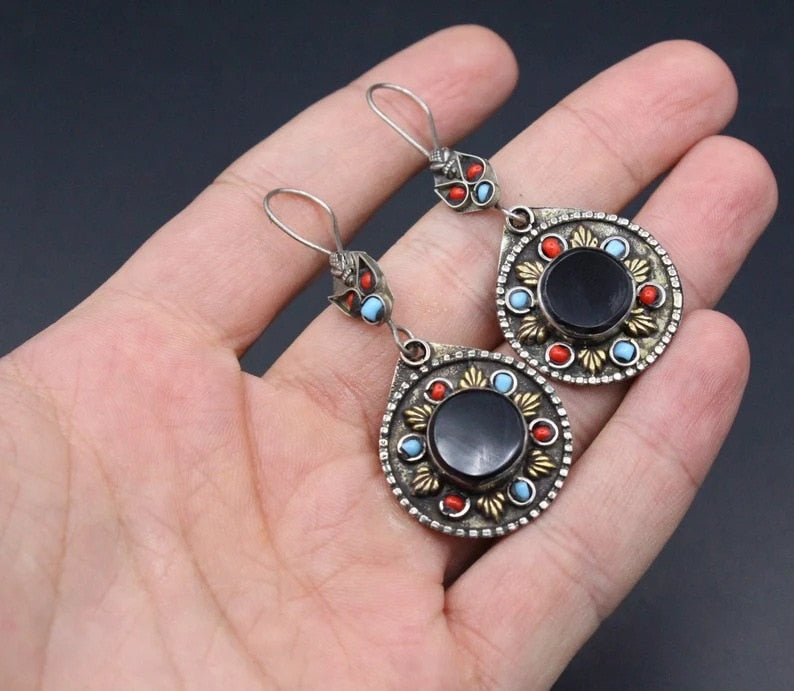 Women's Metal Inlaid Stone Pendant Earrings, Bohemian Style Pendant Earrings, Handmade, Jewelry, Party Engagement Jewelry Gifts