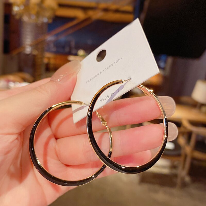 luxury Metallic Big Black White Hoop Earrings For Women 2021 New Statement  simple Round Circle Earings Wholesale jewerly