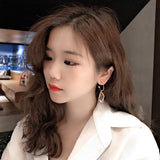 Korean New Design Fashion Jewelry White Transparent Irregular Crystal Earrings Luxury Simple Wedding Party Earrings for women