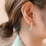 Personality Punk Rhinestone Safety Pin Stud Earrings Crystal Paper Clip Geometric Earrings for Women Accessories Jewelry