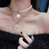 Atmospheric Gold Winding Ring Pendant Collarbone Chain Necklace For Women Korean Fashion Necklaces Birthday Party Jewelry Gifts