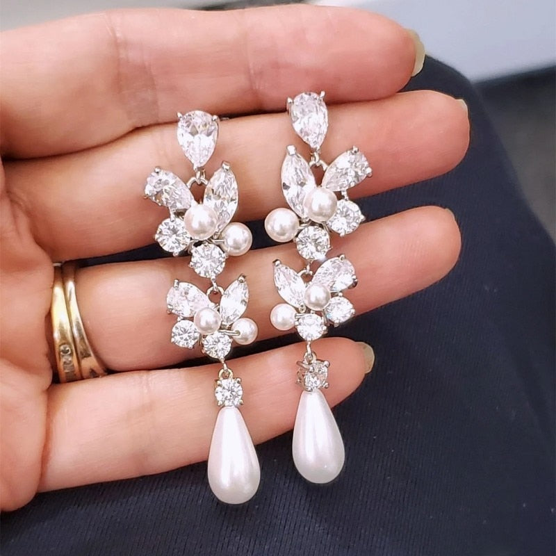 Pear Imitation Pearl Drop Earrings Women Silver Color Temperament Elegant Ear Accessory Fancy Girl Gift Statement Jewelry