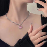 Punk Pink Love Heart Pendant Short Necklaces for Women Goth Vintage Fashion Charm Choker Necklace Y2K Jewelry 90s
