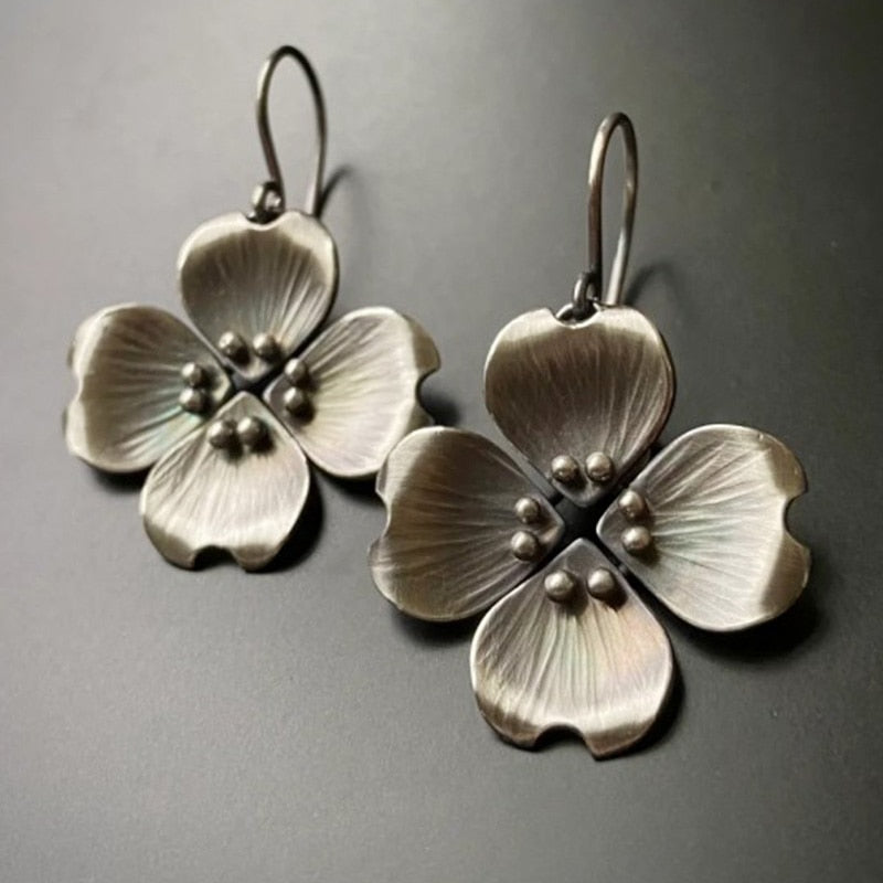 Bohemia Geometry Shape Carved Flower Teardrop Vintage Antique Silver Color Metal Drop Dangle Earring for Women Jewelry Party