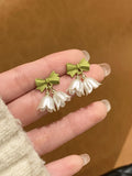 Sweet Temperament Small Fresh White Lily Of The Valley Flower Earrings Elegant And Gentle Earrings