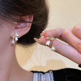 New Fashion Flower Pearl Earrings Women Hundred Match Personality Retro Temperament Earring Party Jewelry Gift