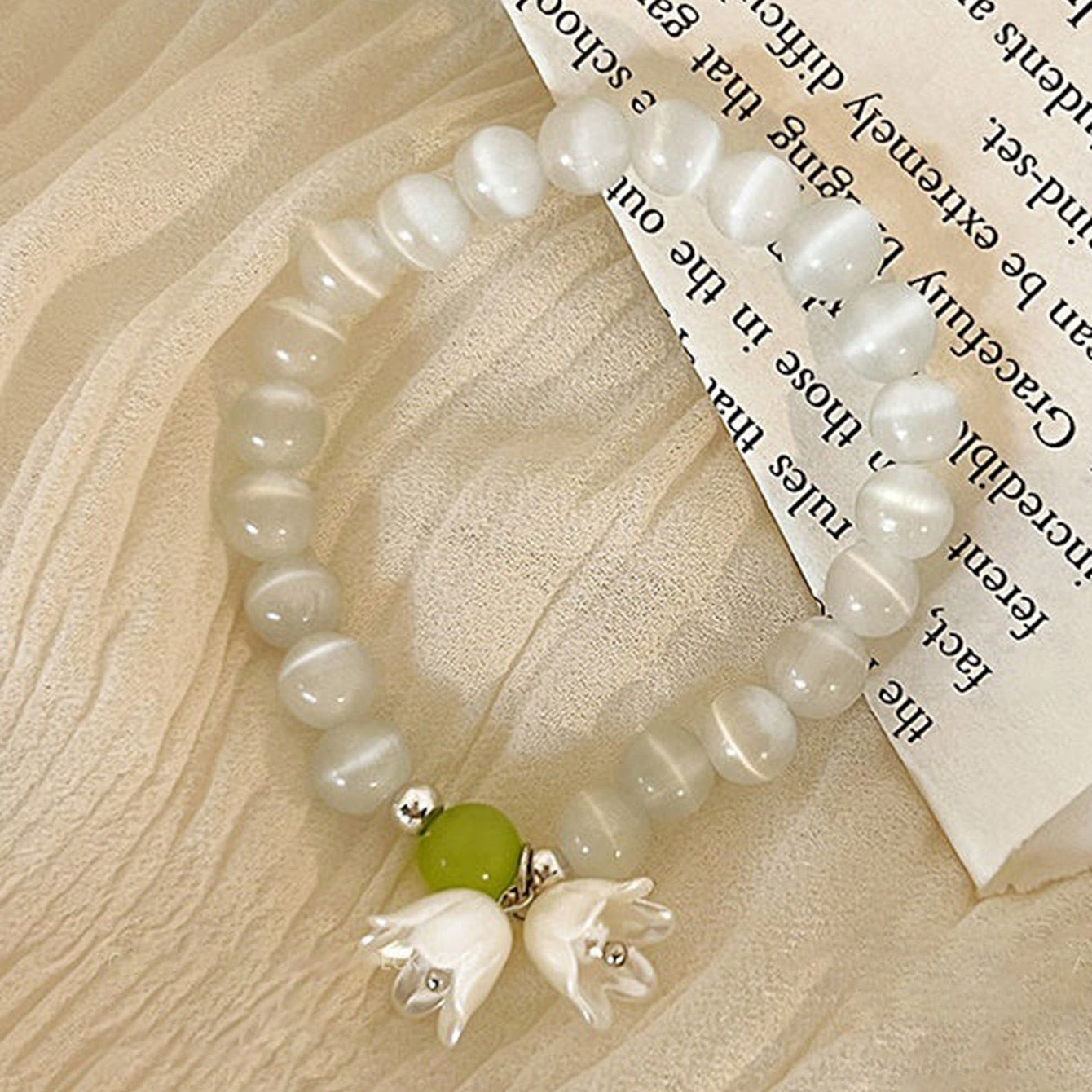 Vintage Lily of The Valley Flower Beaded Bracelet Female Gentle Ins Sweet Opal Bracelet Party Jewelry Gift Accessories