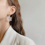 Delicate Flower Patchwork Hoop Earrings Women's Fashion Versatile Wreath Type Elegant Jewelry Gift Accessories