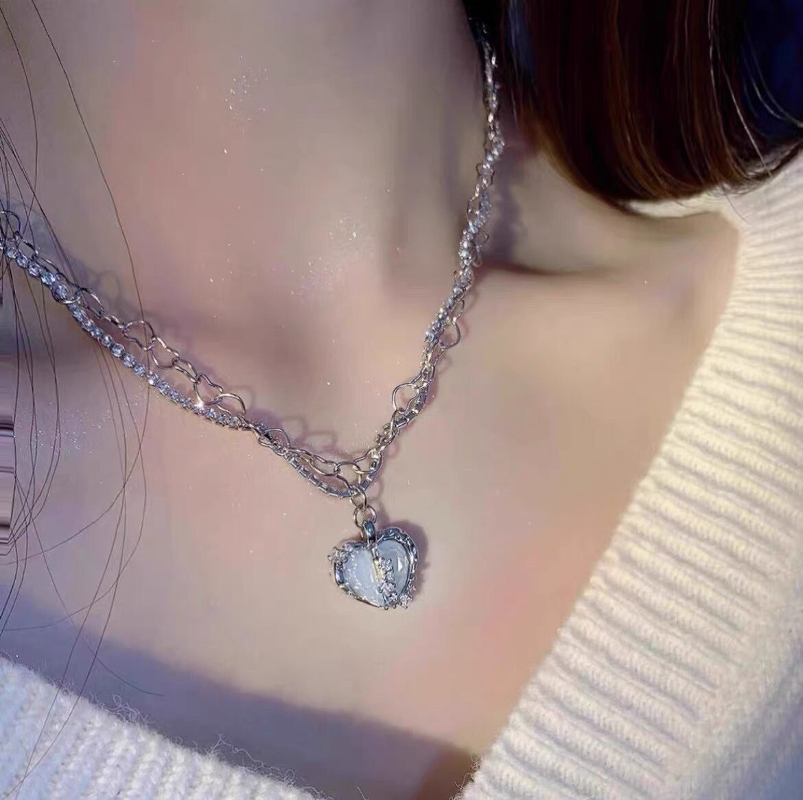 Kpop Split Heart Pendant Necklace Opal Metal Silver Color Pearl Multi-layered for Women Trendy Elegant Y2K Jewelry Gift