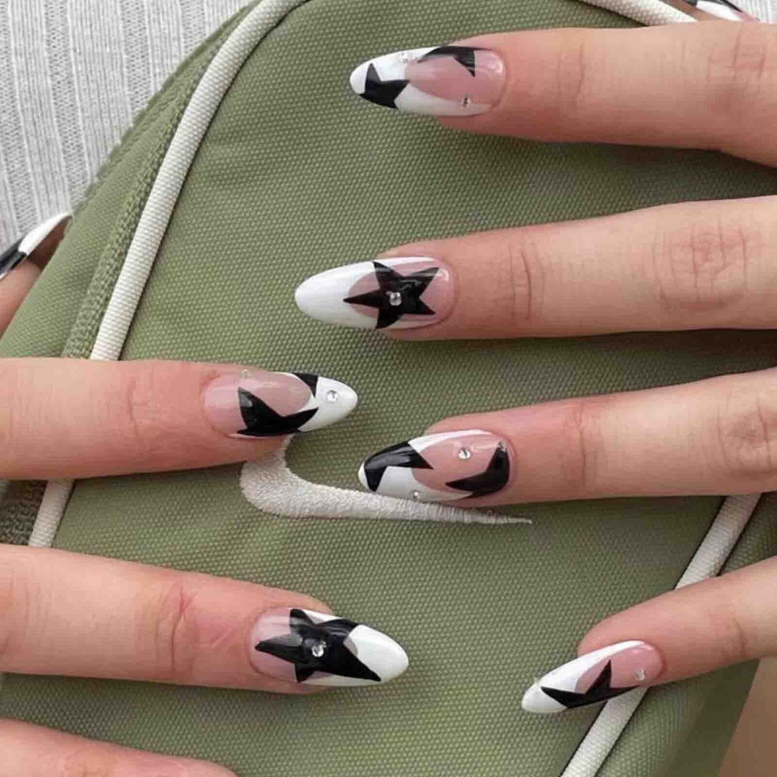 24pcs New y2k False Nails French Black Star Printed Design Press on Nail Patch Full Cover Wearable Artificial Nail Tips for Girl